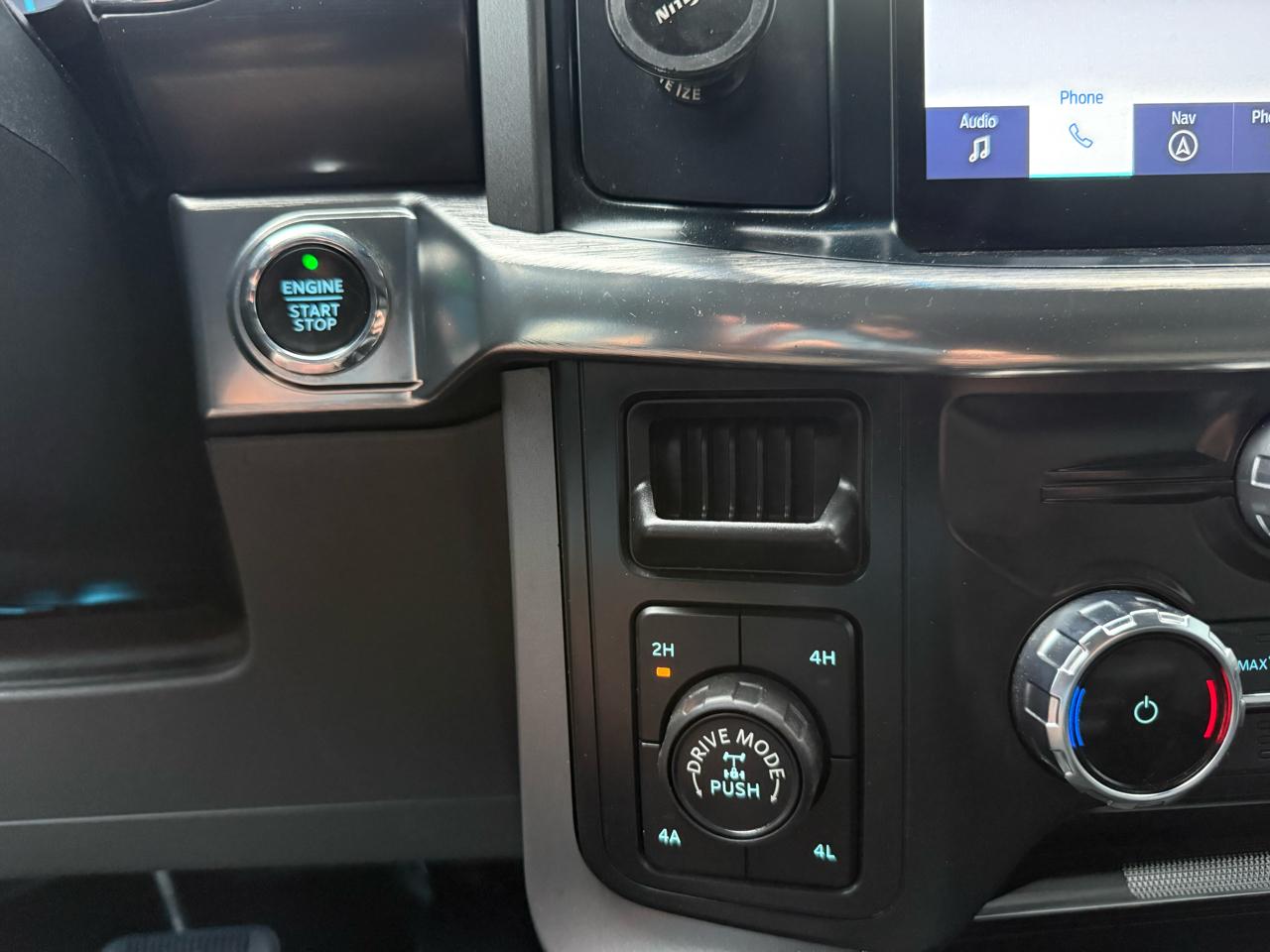 Ford F-150  2022