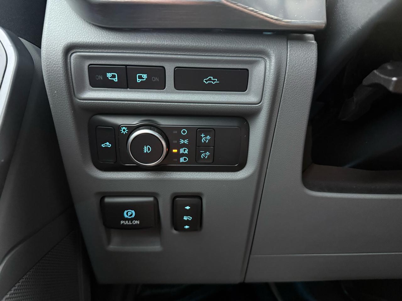 Ford F-150  2022