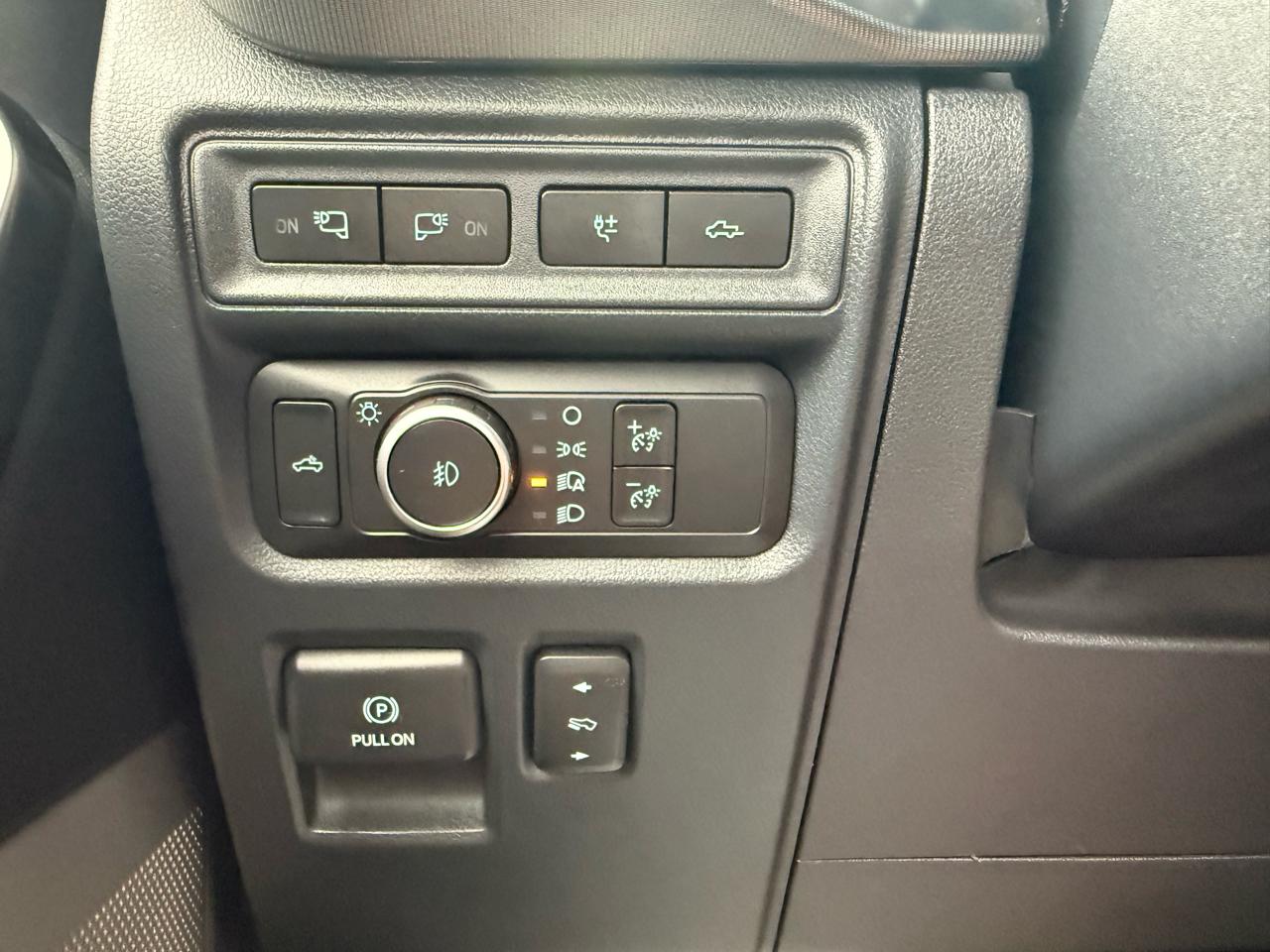 Ford F-150  2021