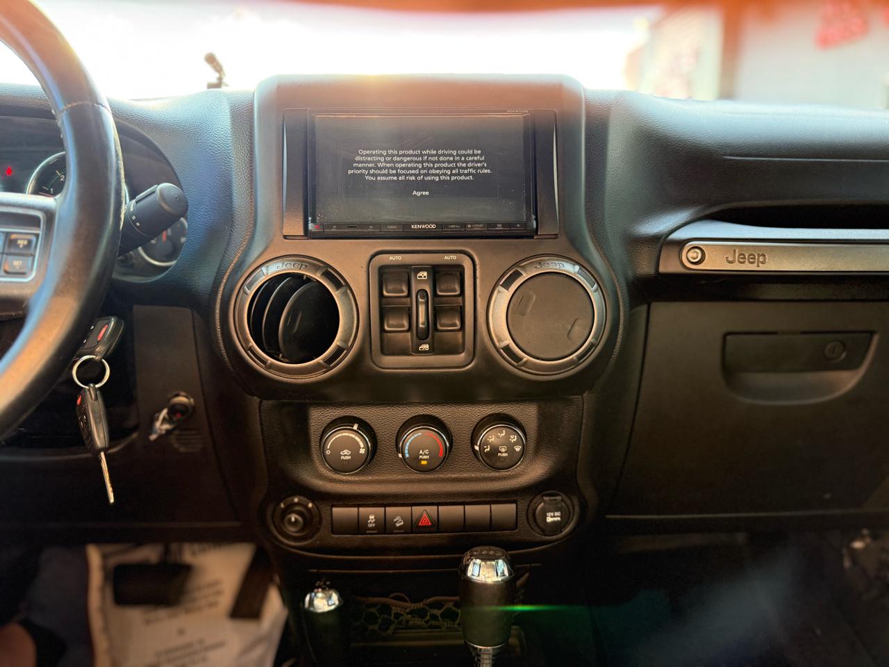 Jeep Wrangler  2014