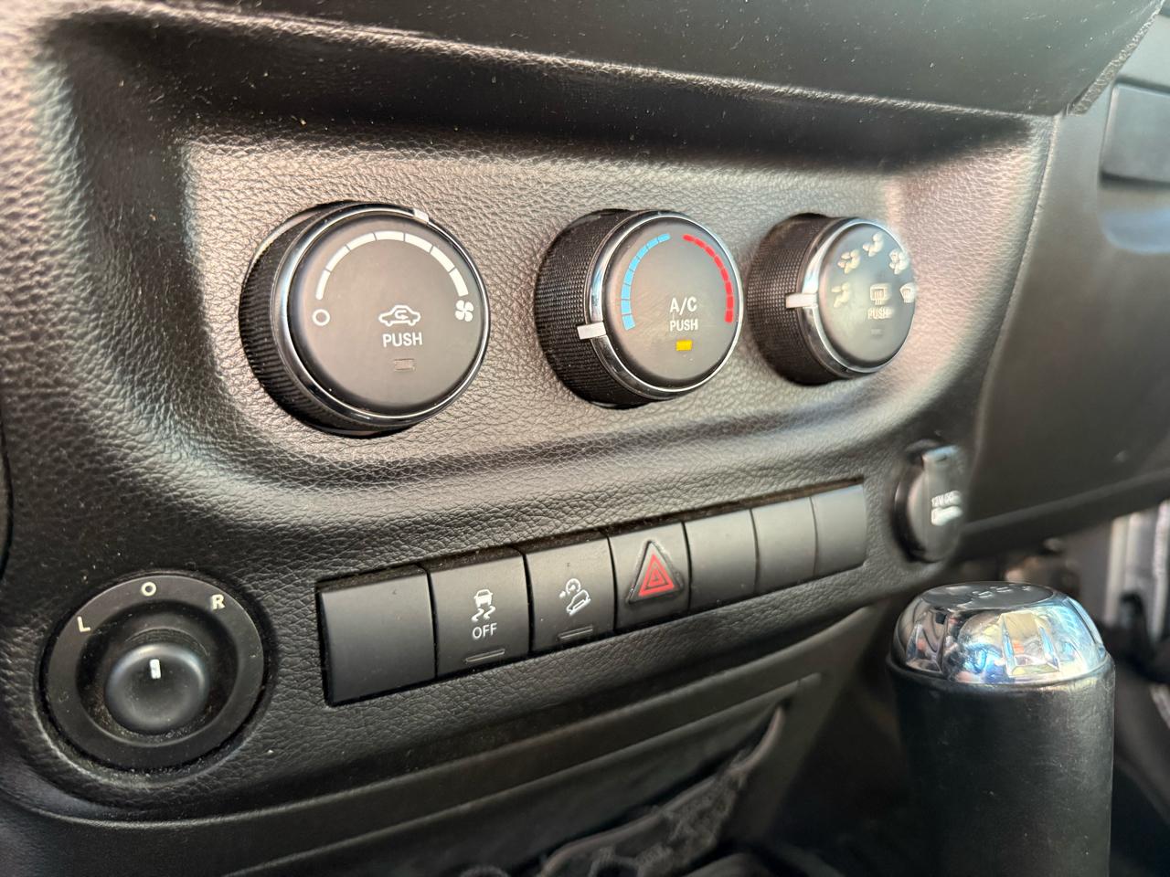 Jeep Wrangler  2014