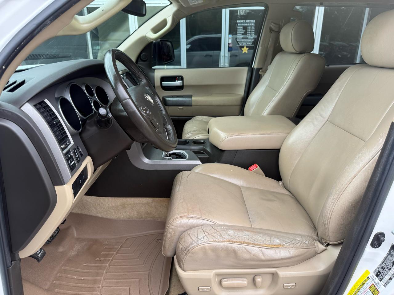 Toyota Sequoia  2011