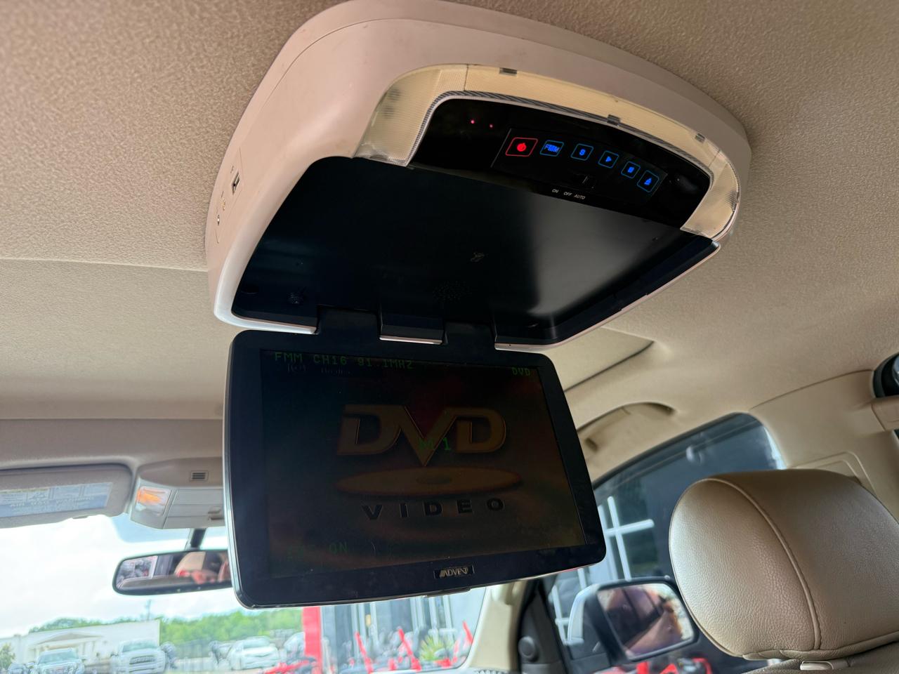 Toyota Sequoia  2011