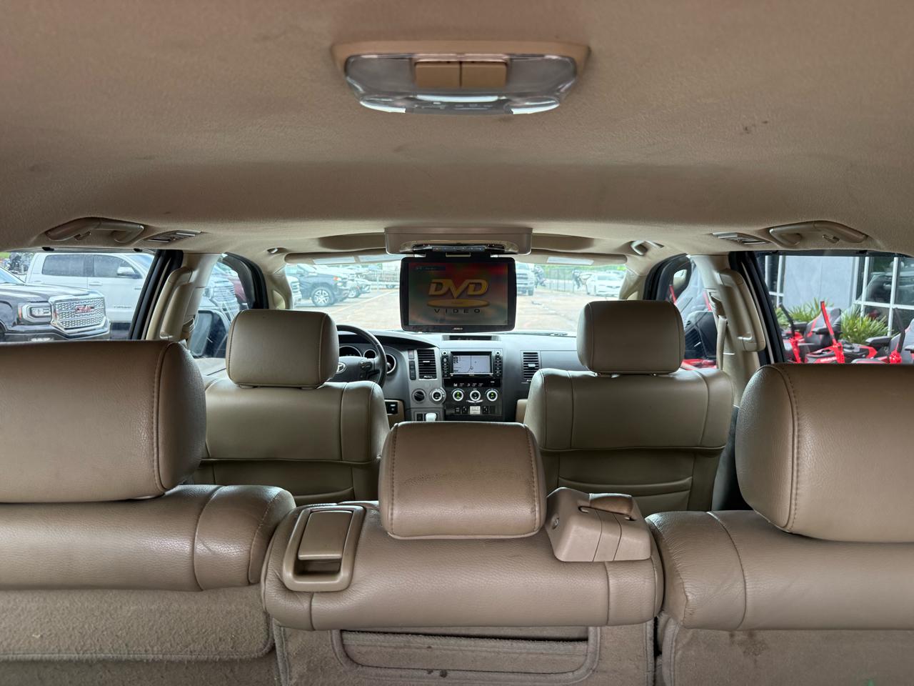Toyota Sequoia  2011