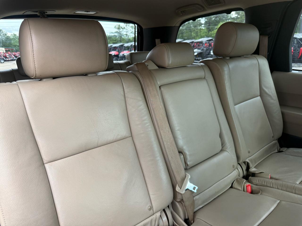 Toyota Sequoia  2011