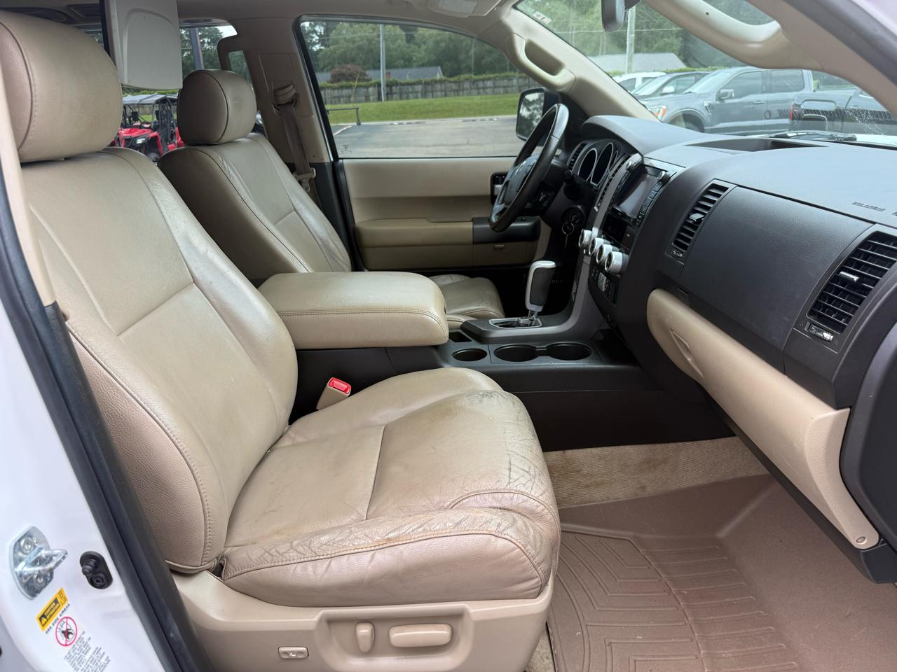 Toyota Sequoia  2011