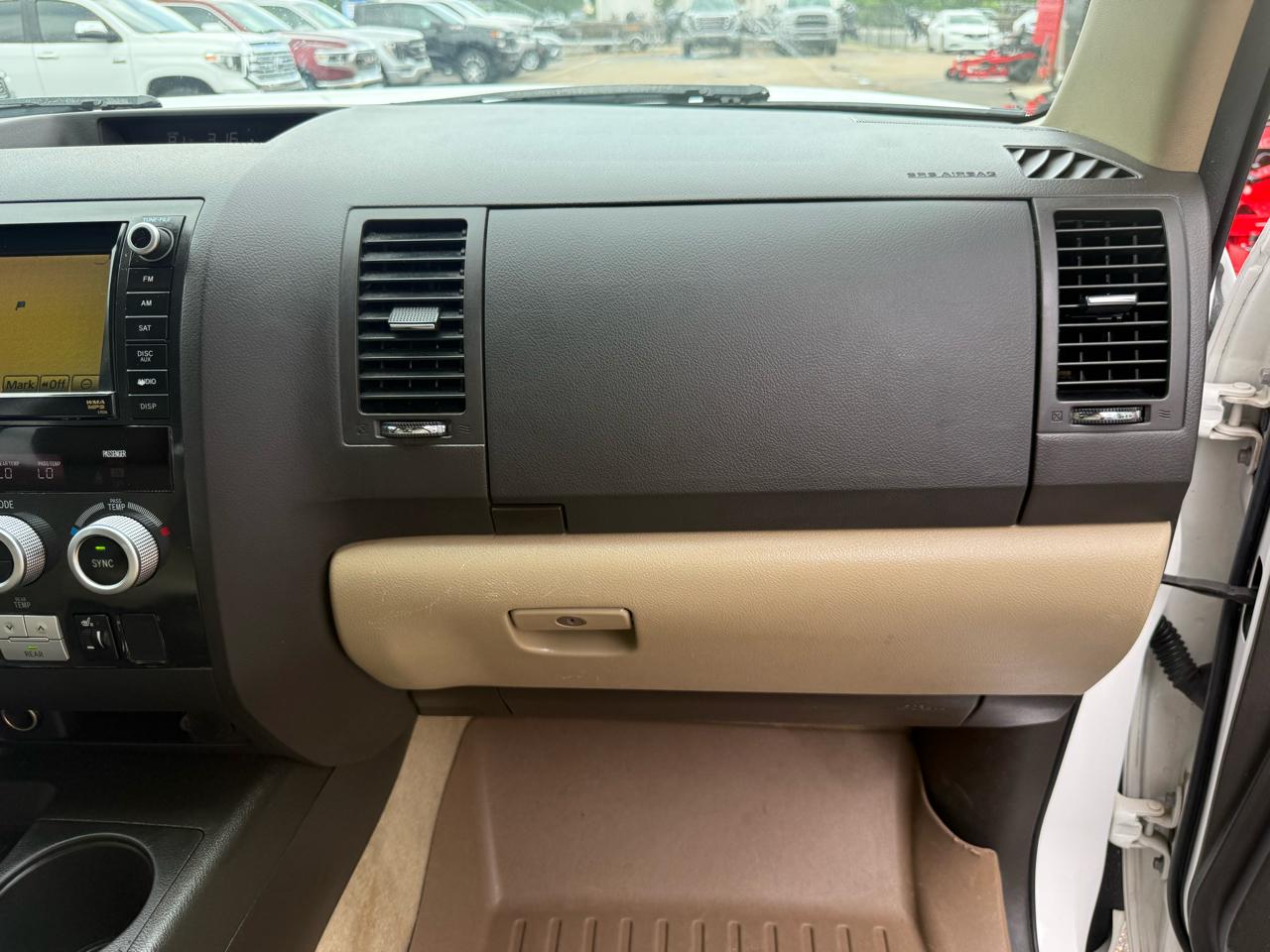Toyota Sequoia  2011