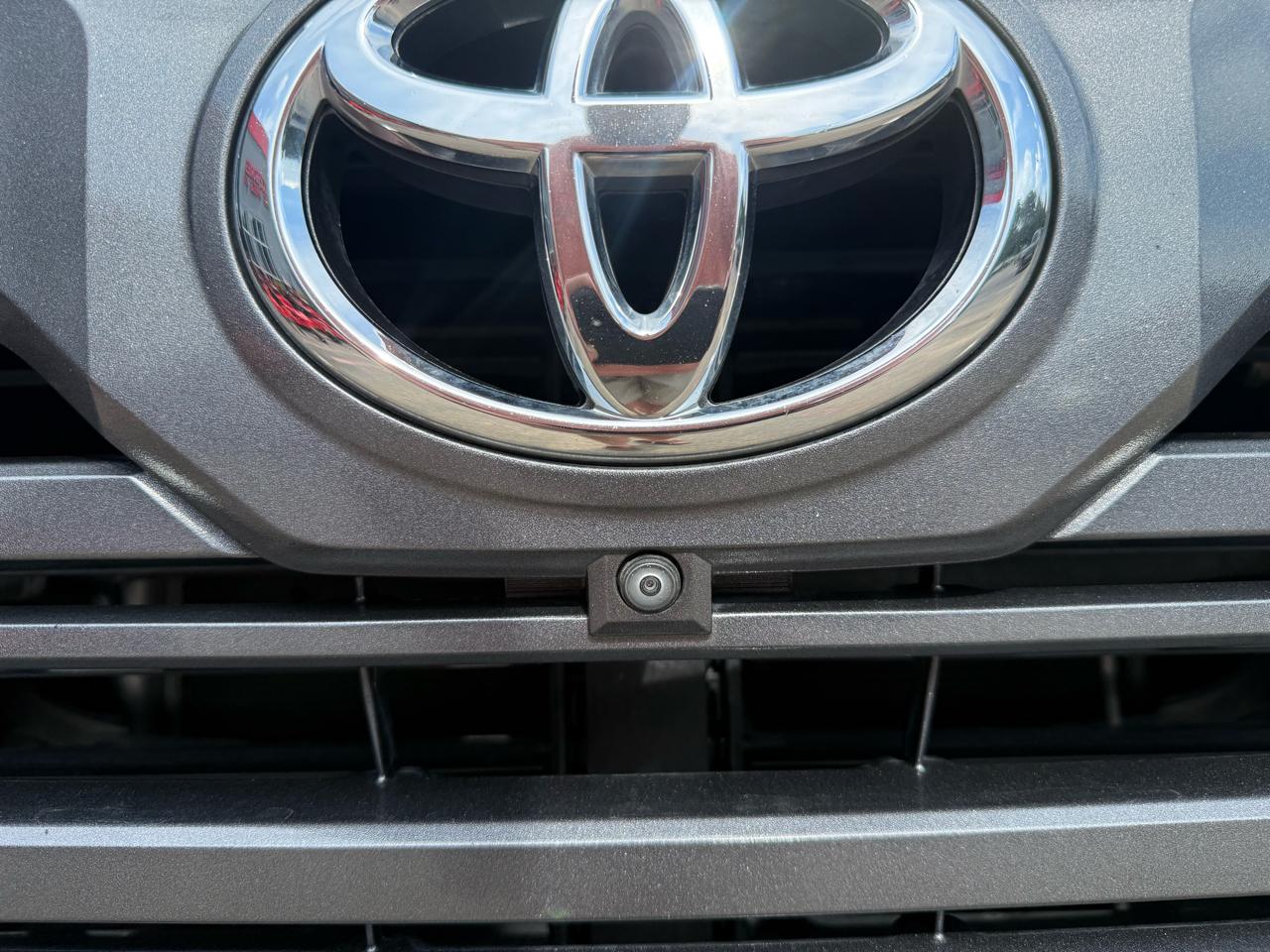 Toyota Tundra 4WD  2022