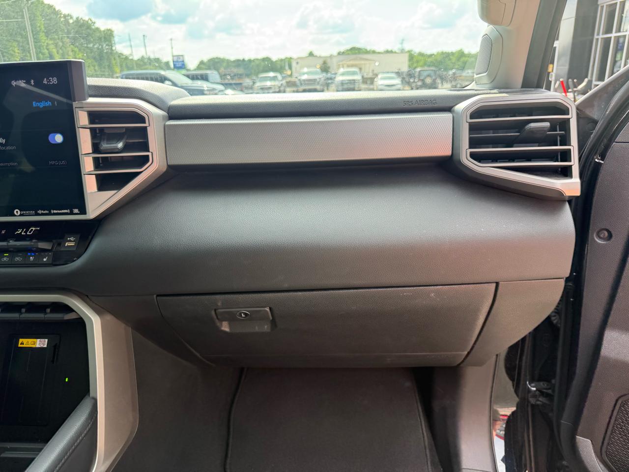 Toyota Tundra 4WD  2022