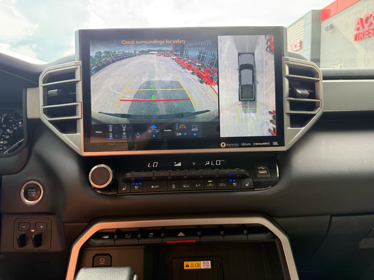 Toyota Tundra 4WD  2022