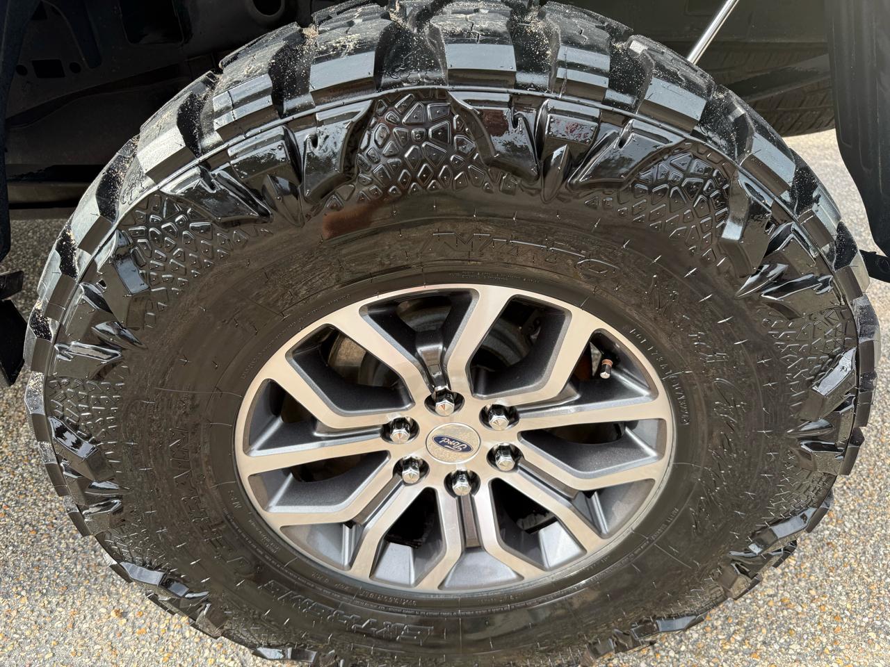 Ford F-150  2021