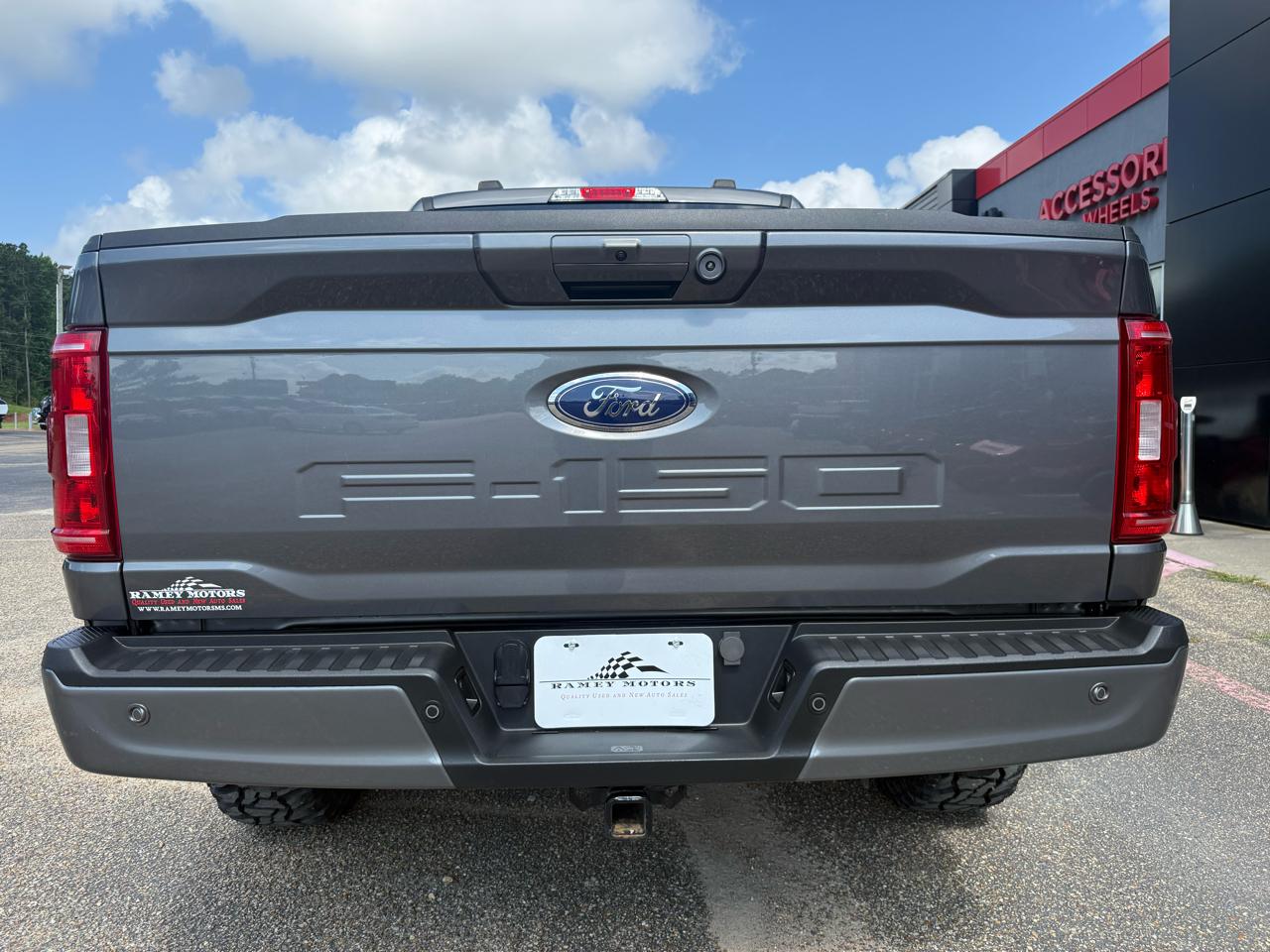 Ford F-150  2023