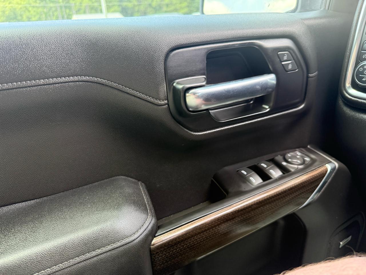 Chevrolet Silverado 1500  2020