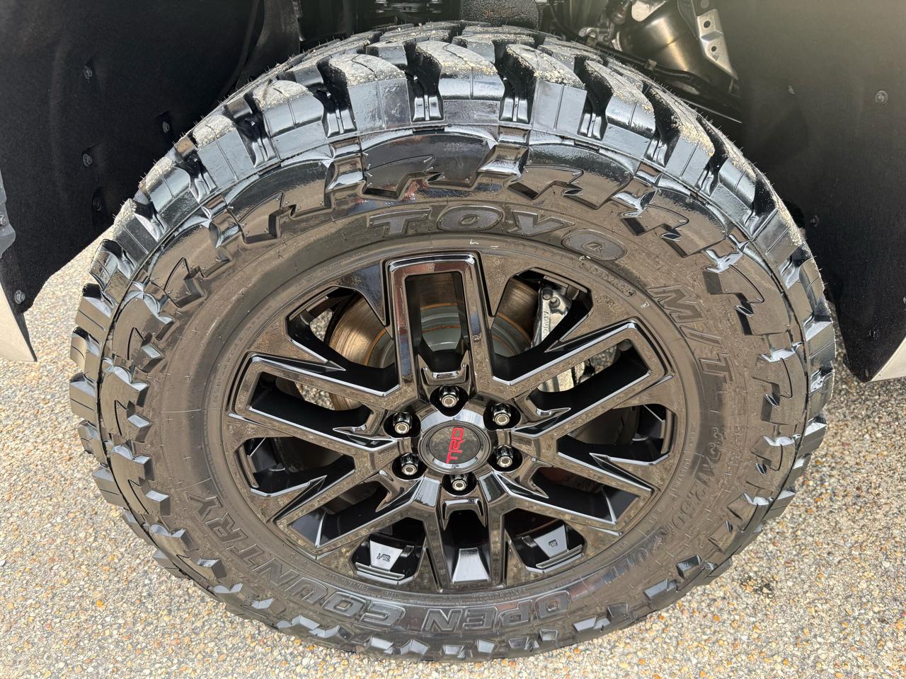 Toyota Tundra 4WD  2023
