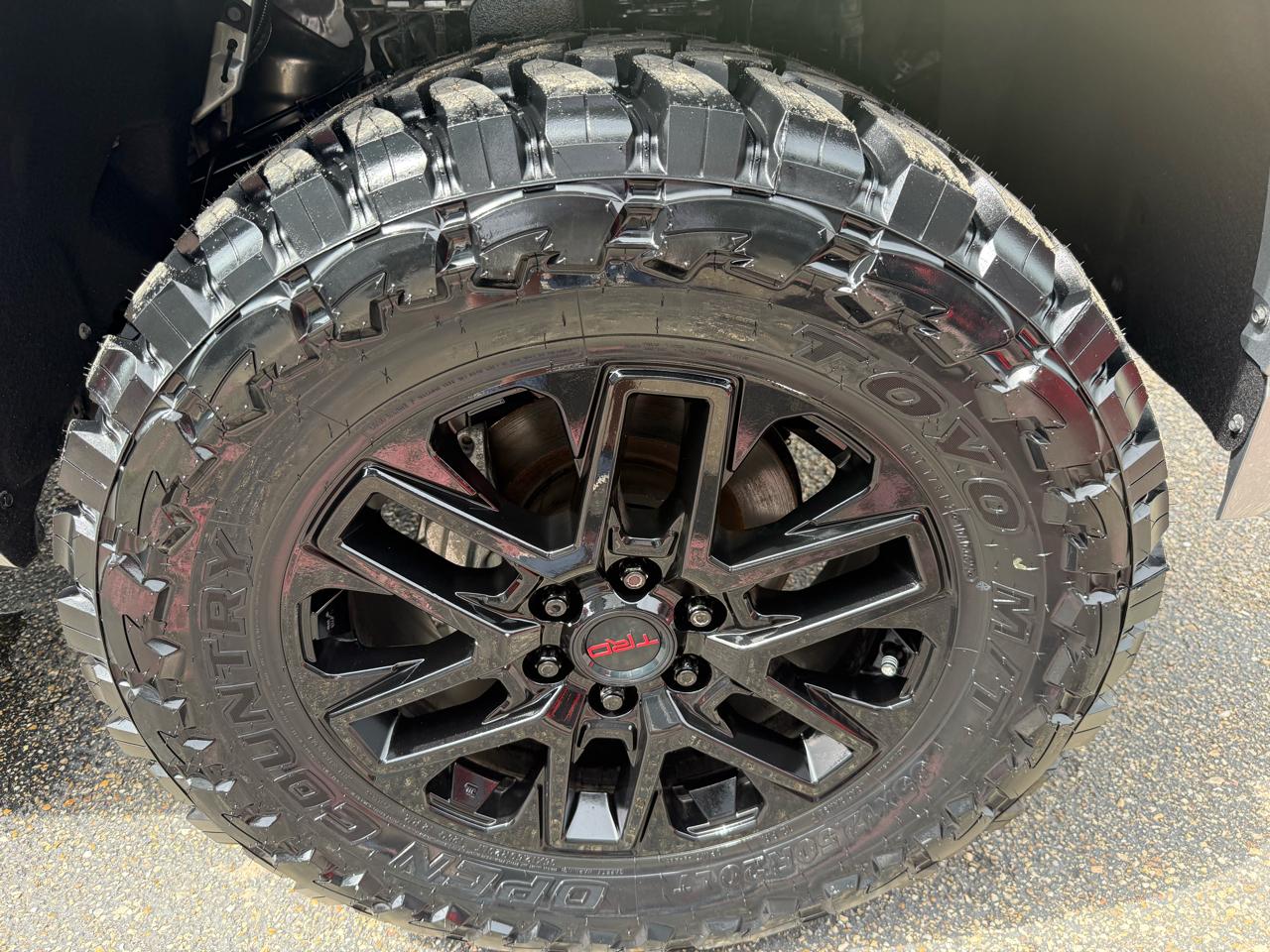 Toyota Tundra 4WD  2023