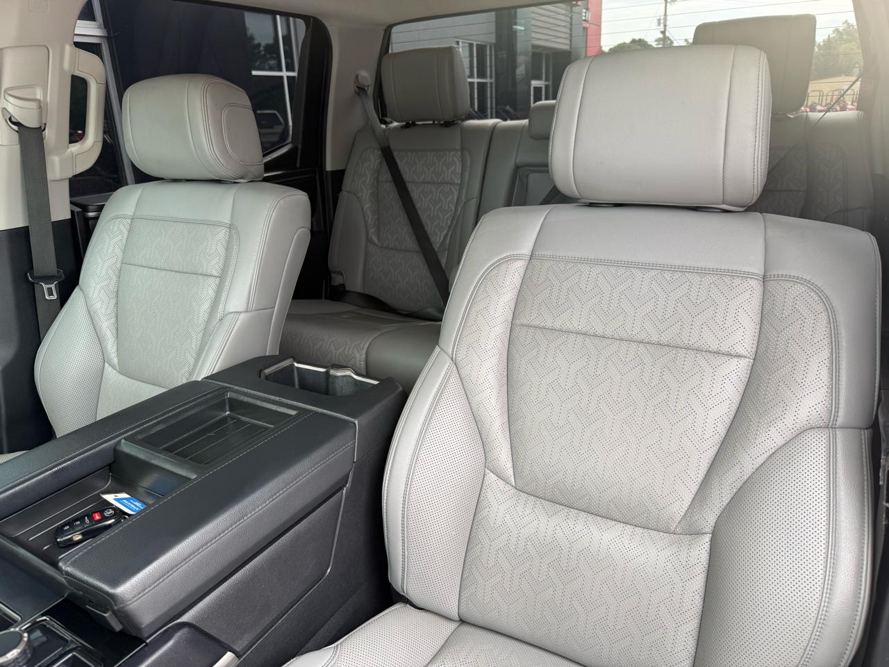 Toyota Tundra 4WD  2023