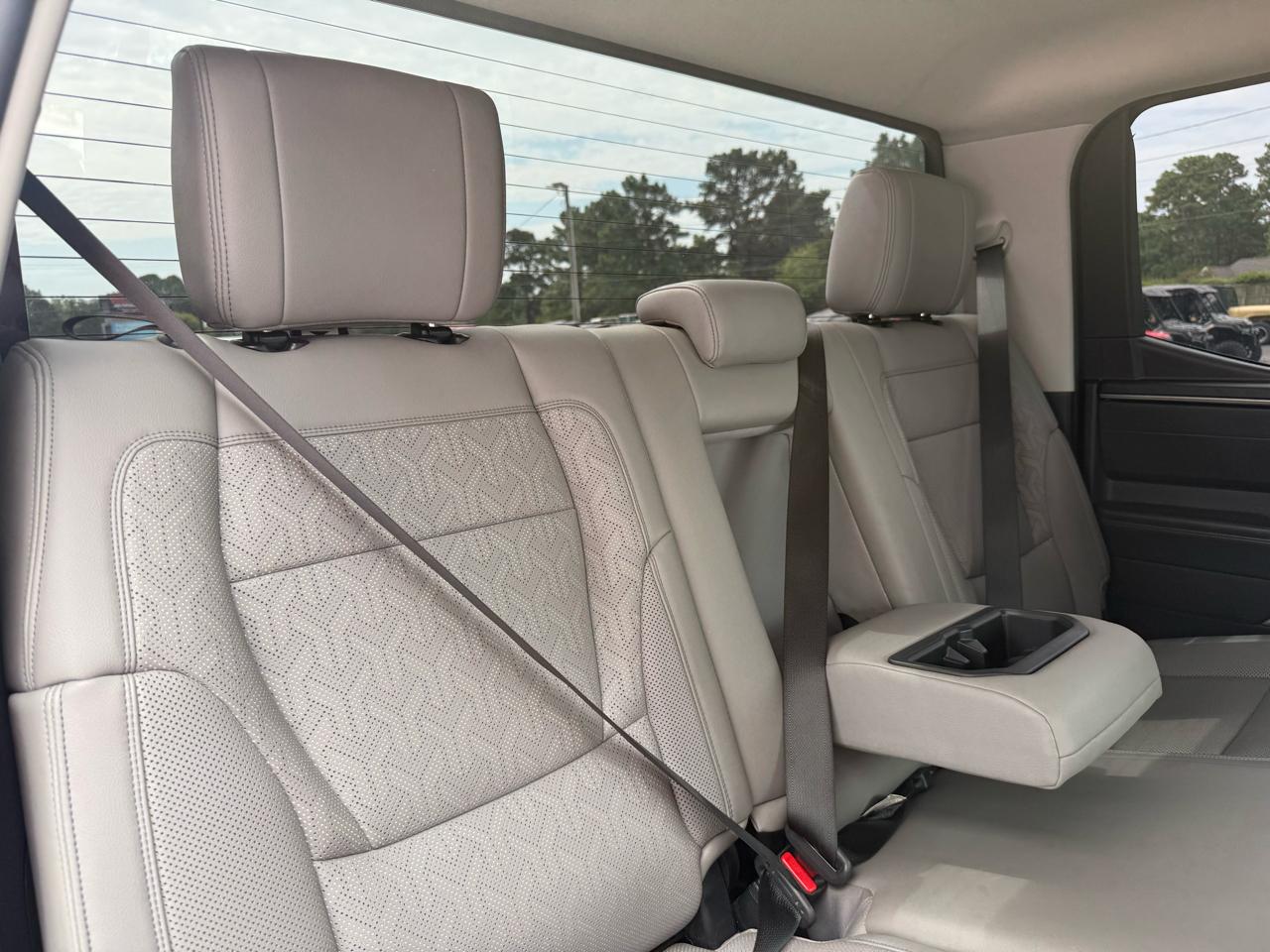 Toyota Tundra 4WD  2023