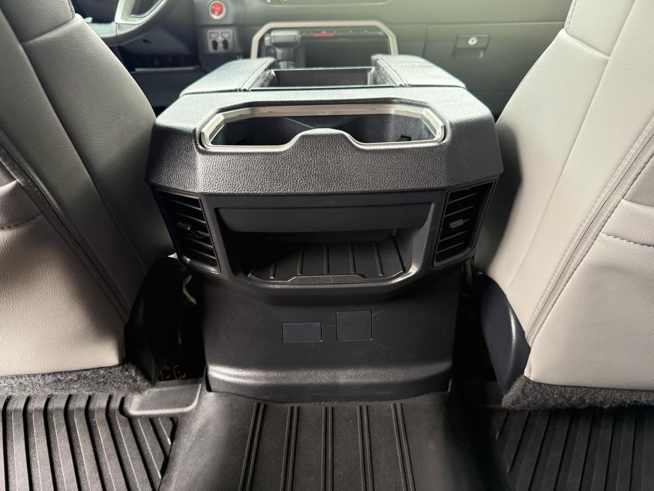 Toyota Tundra 4WD  2023
