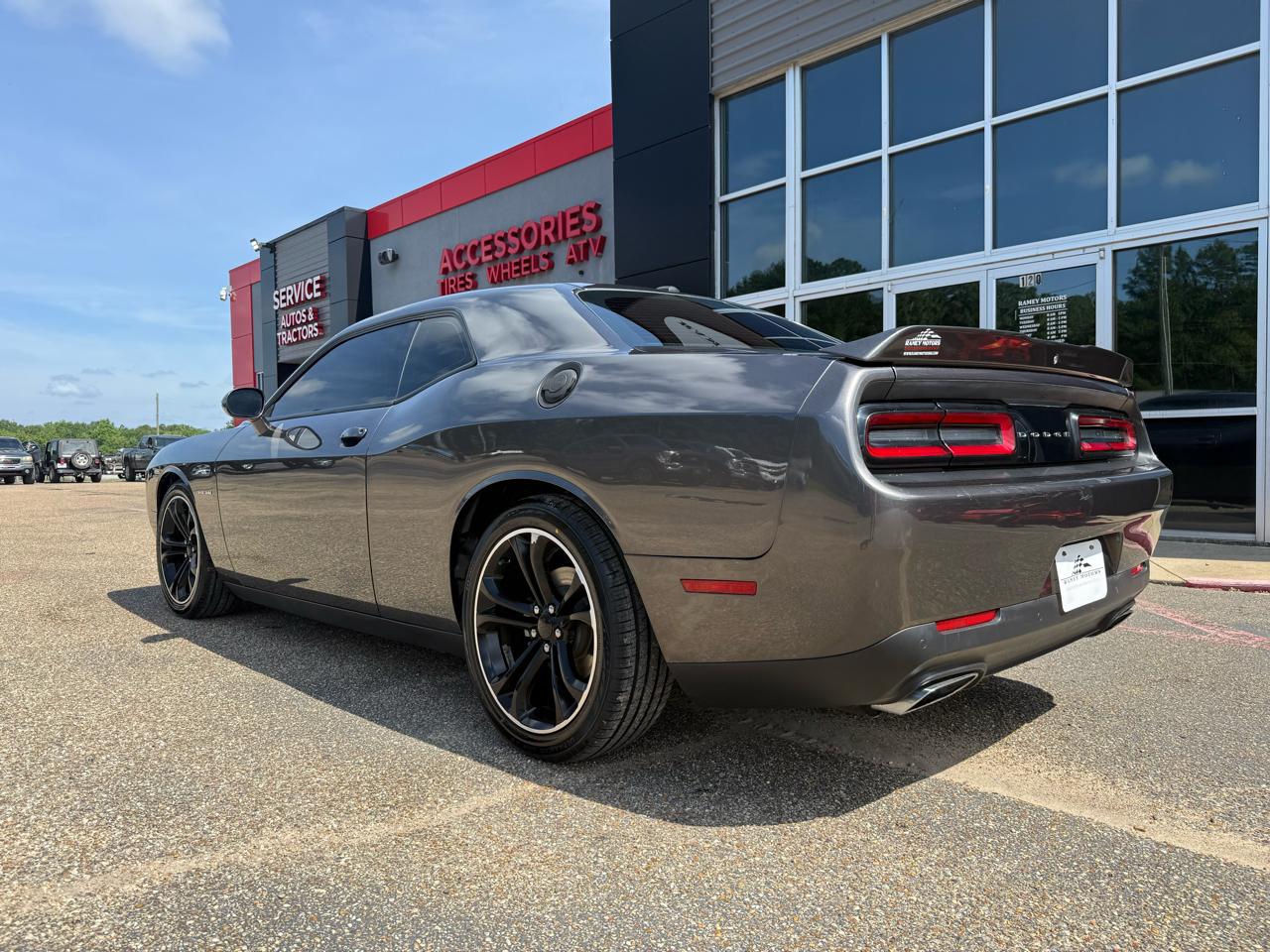 Dodge Challenger R/T RWD 2021