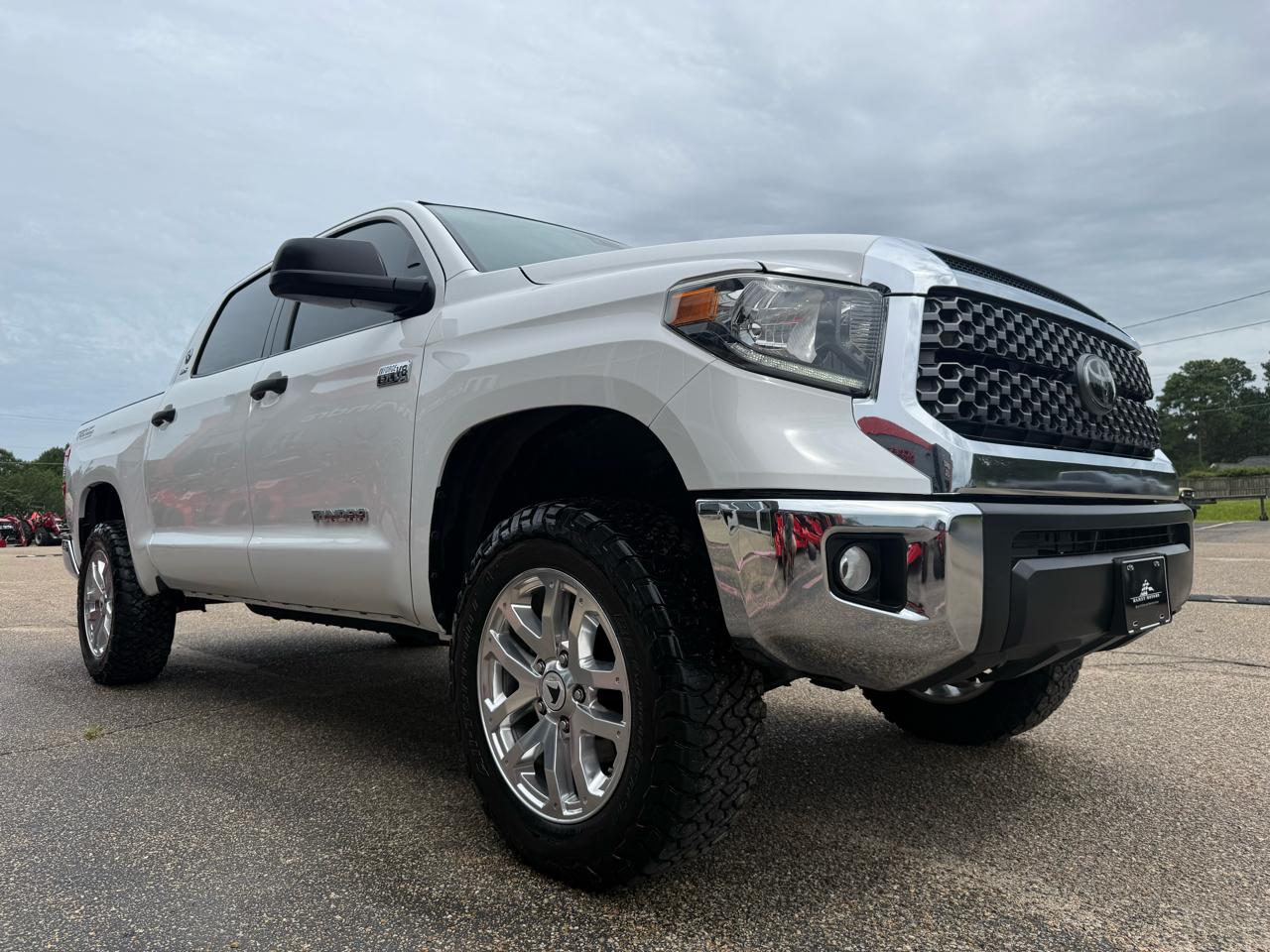 Toyota Tundra 4WD  2021