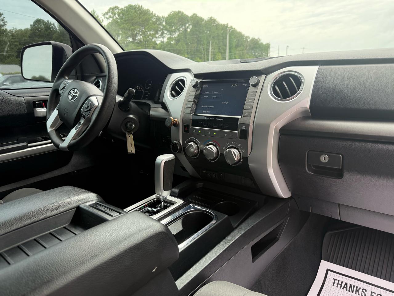 Toyota Tundra 4WD  2021