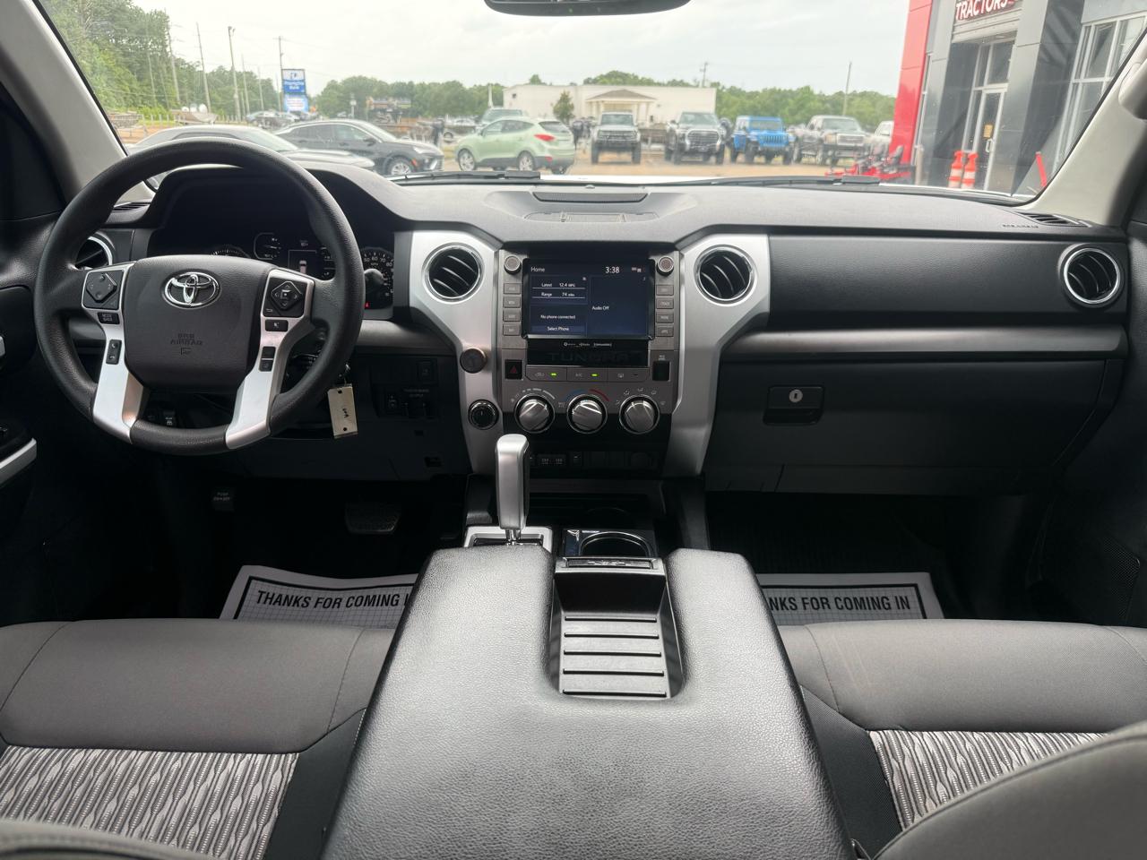 Toyota Tundra 4WD  2021