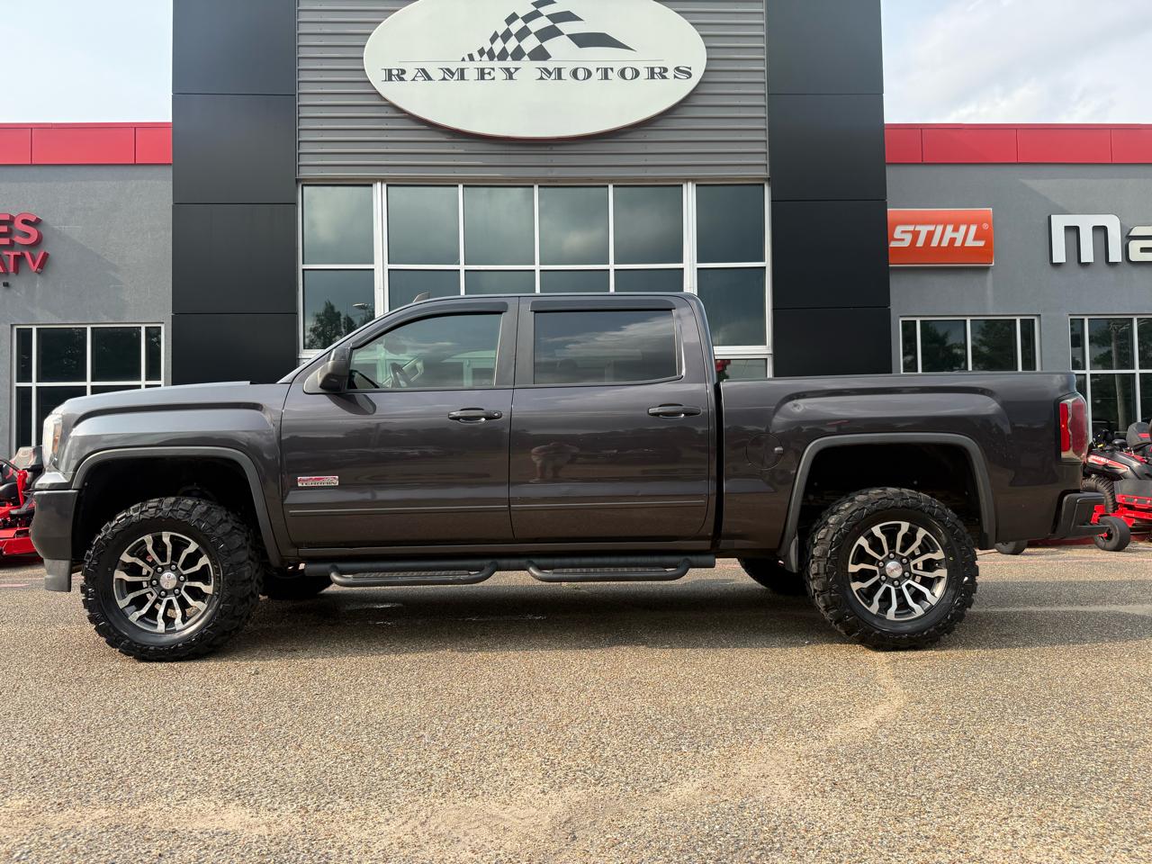 GMC Sierra  2016