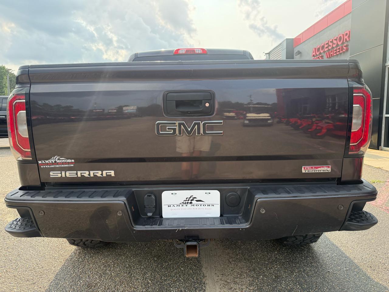 GMC Sierra  2016