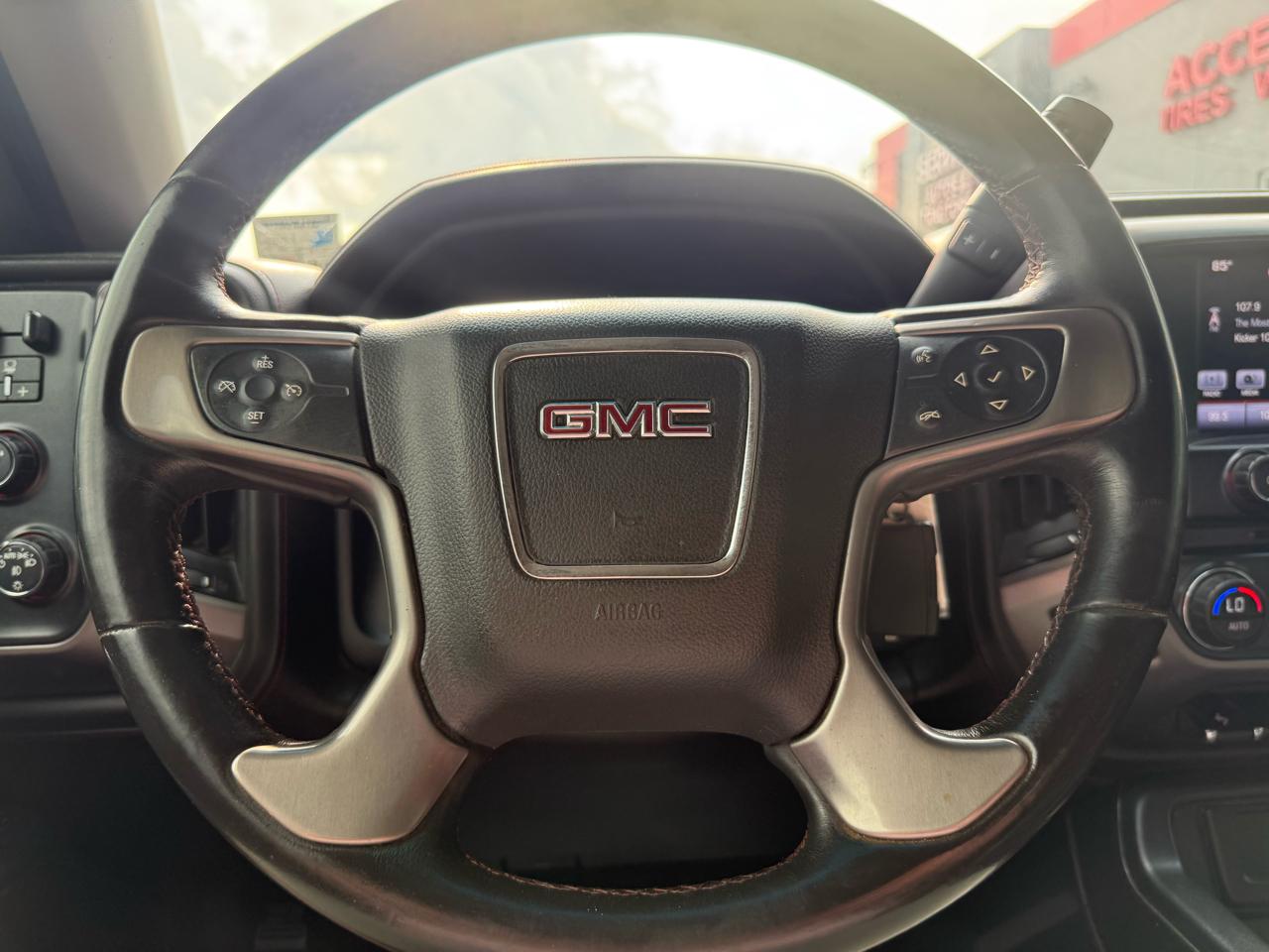 GMC Sierra  2016