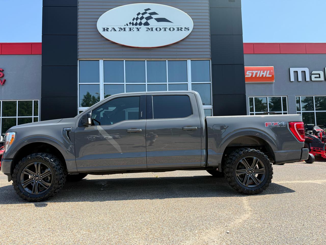 Ford F-150  2021