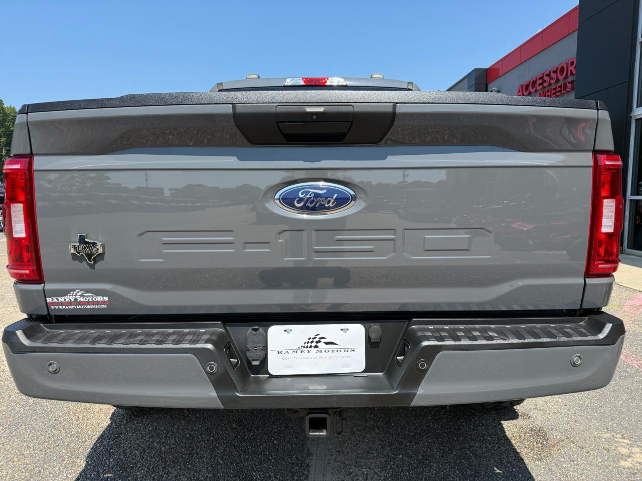 Ford F-150  2021
