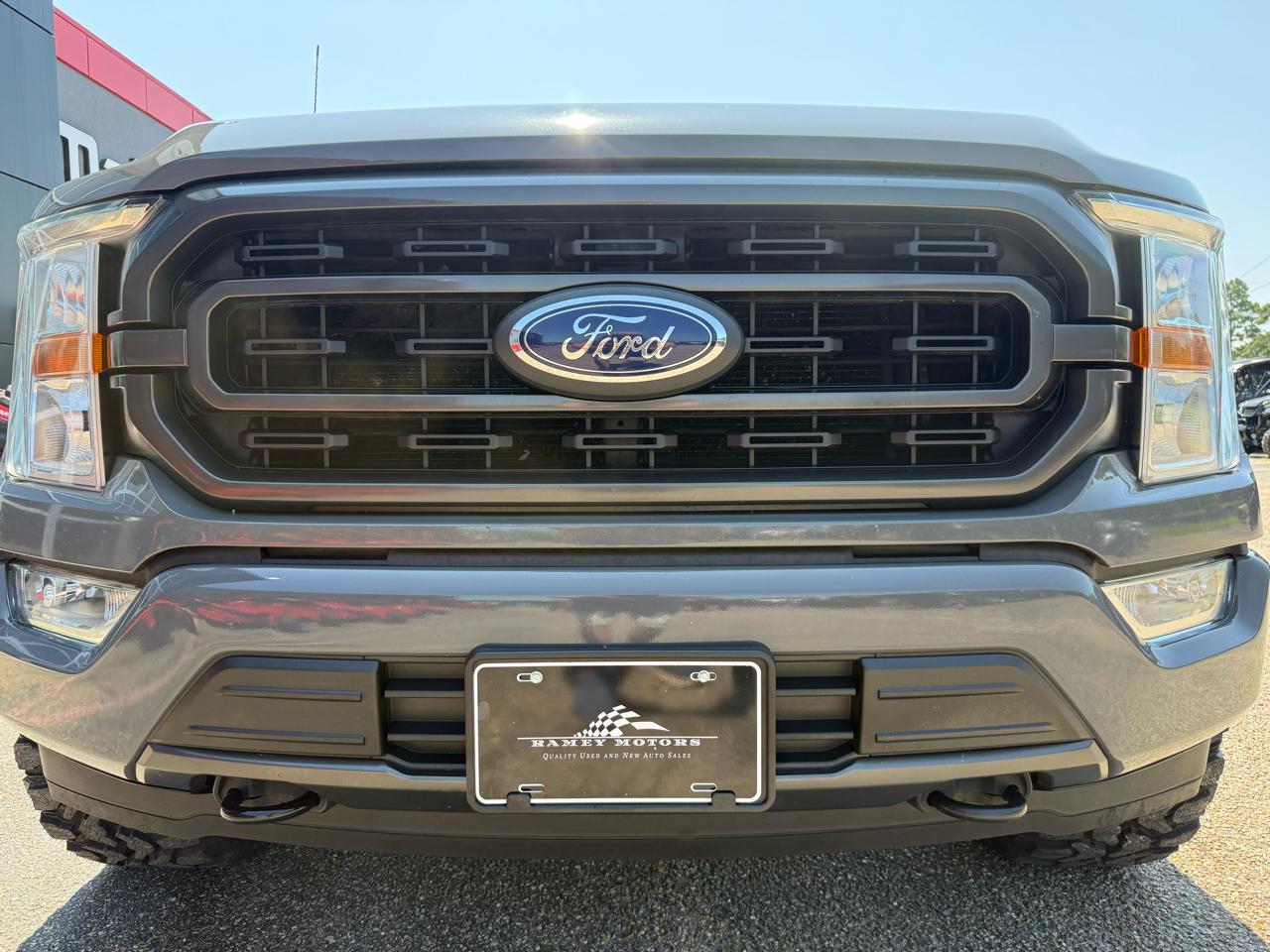Ford F-150  2021