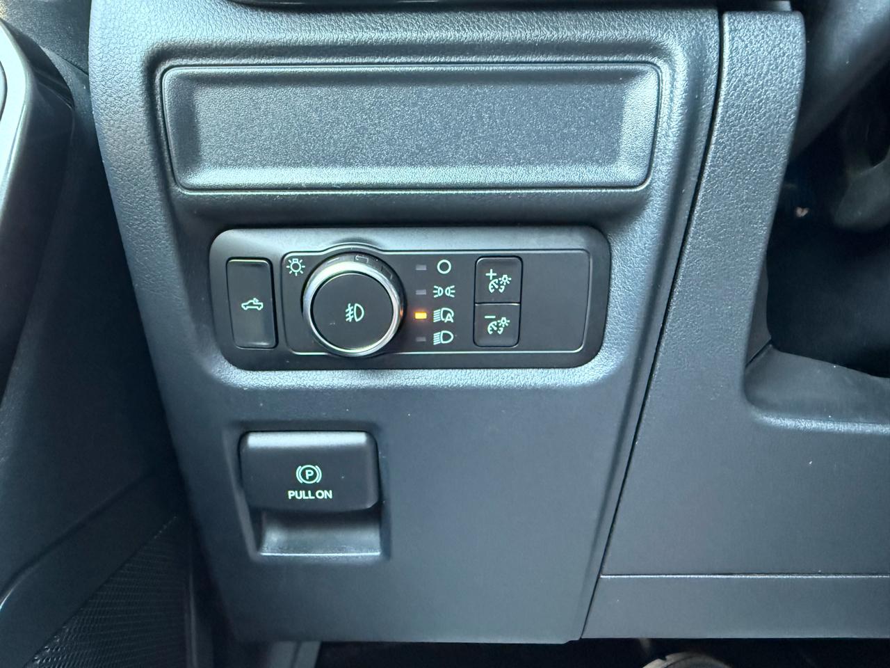 Ford F-150  2021
