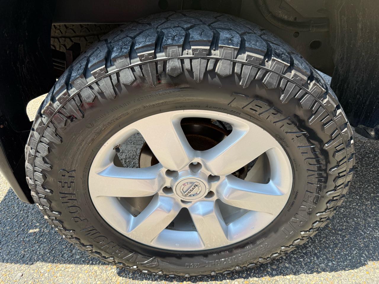 Nissan Titan  2010