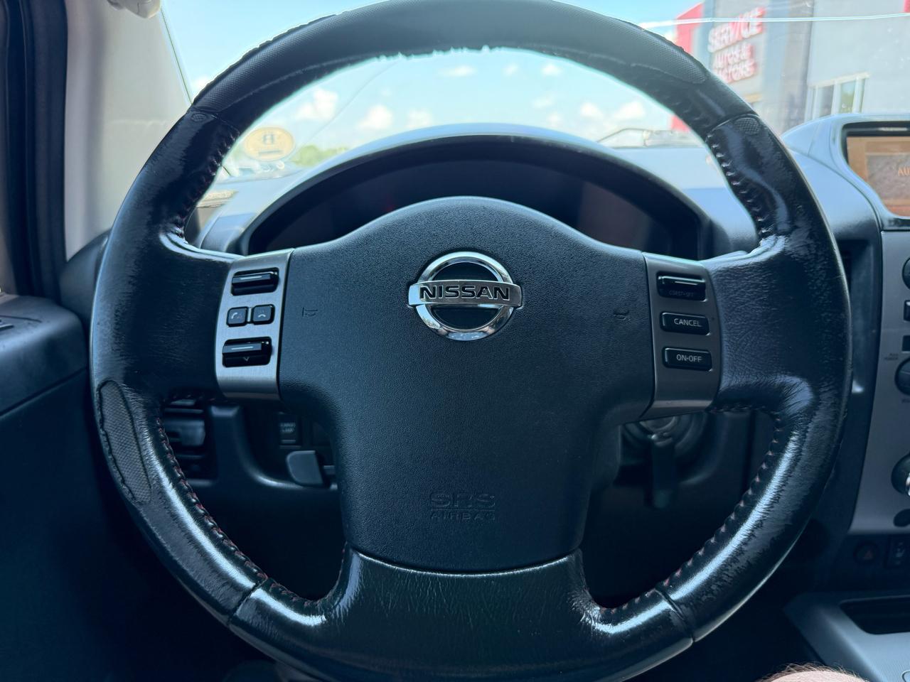Nissan Titan  2010