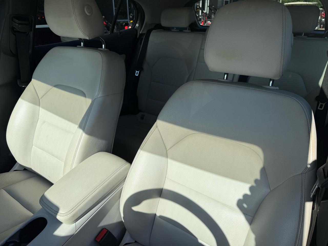 Mercedes-Benz GLA-Class  2015