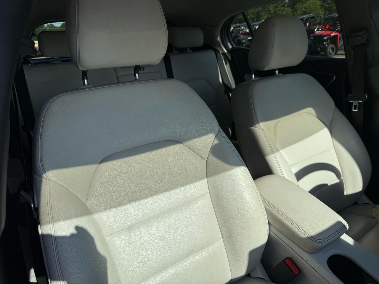 Mercedes-Benz GLA-Class  2015