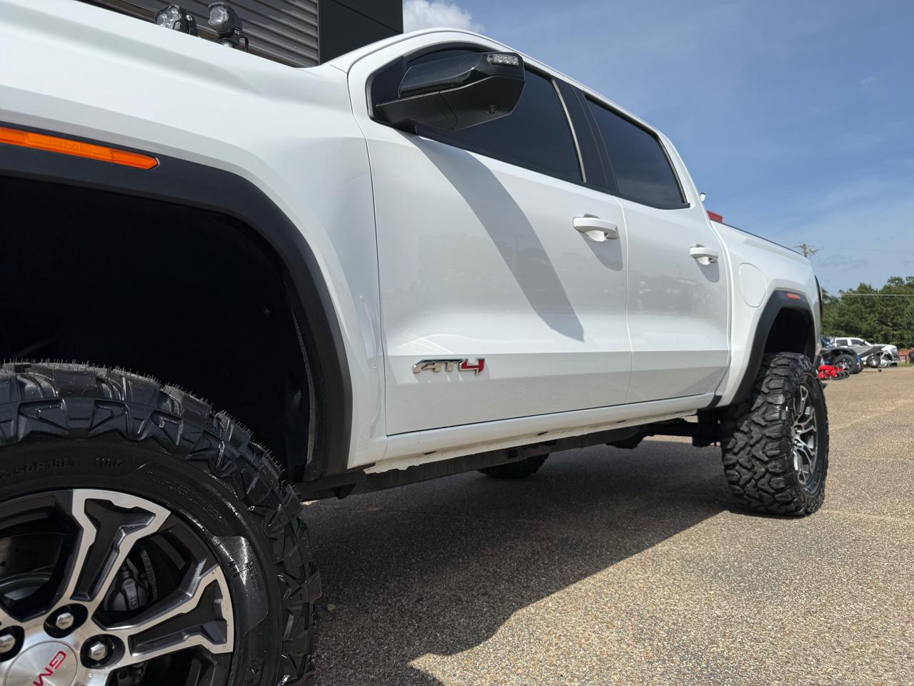 GMC Canyon  2024