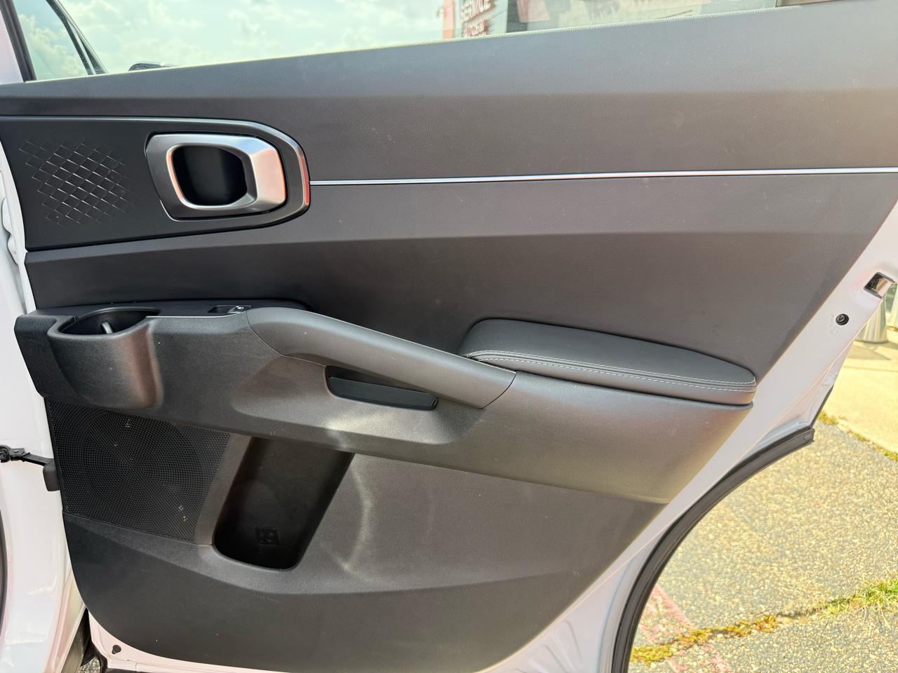 Kia Sorento S FWD 2025