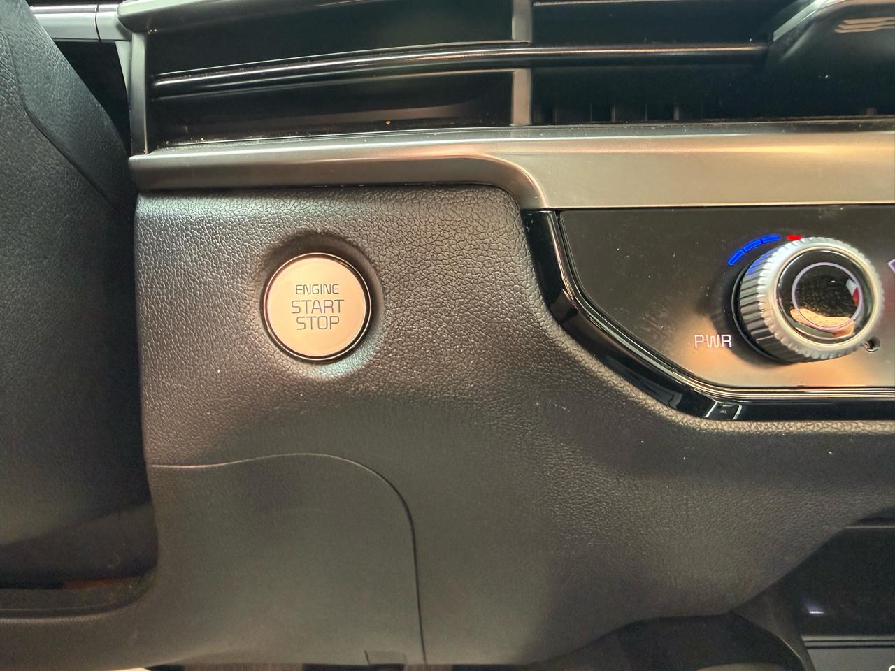 Kia Sorento S FWD 2025
