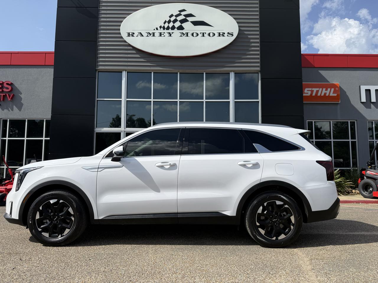 Kia Sorento S FWD 2025