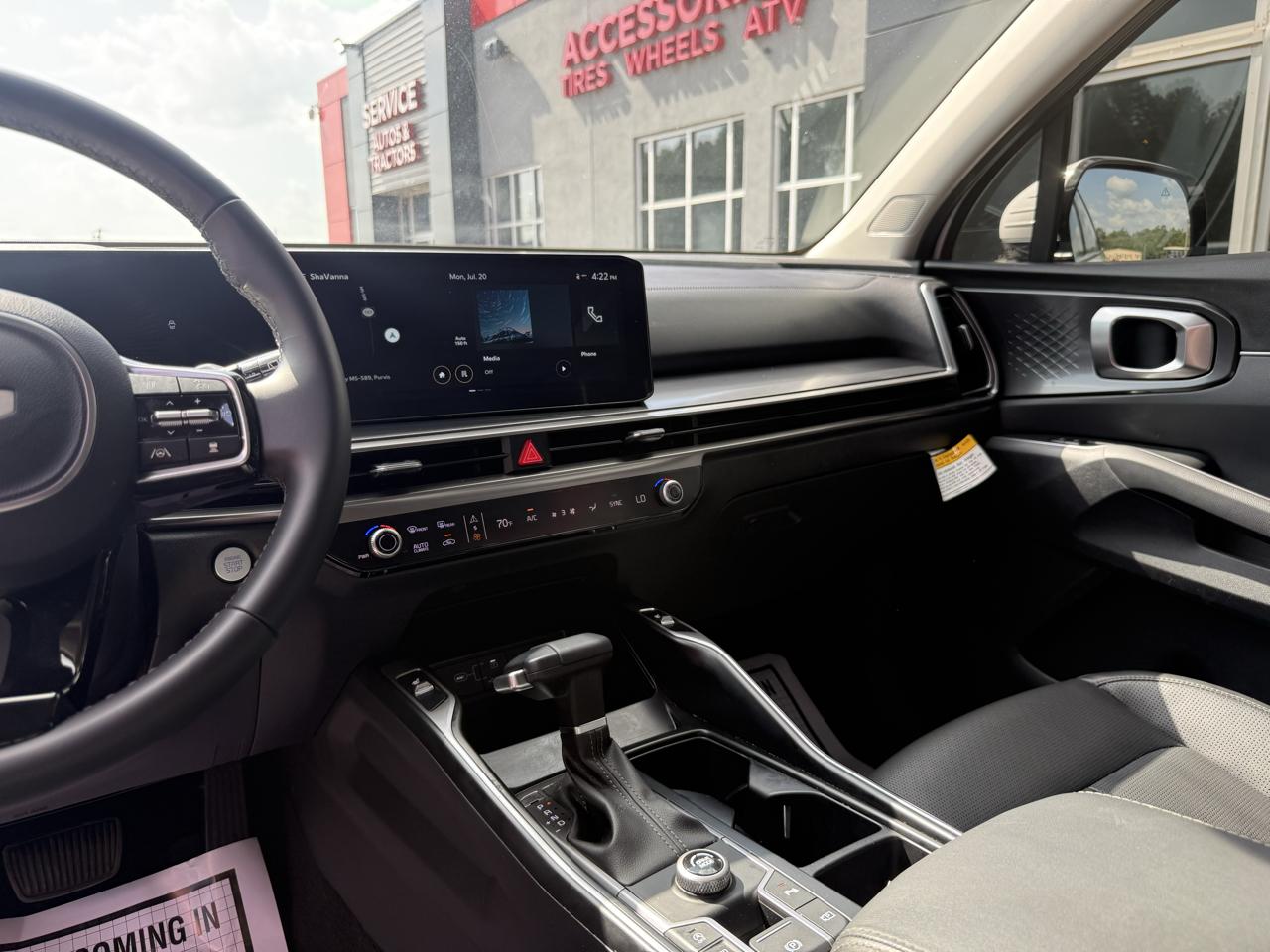 Kia Sorento S FWD 2025