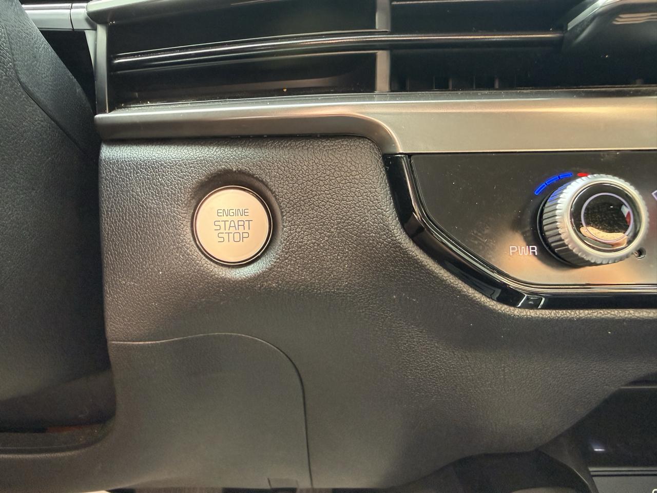Kia Sorento S FWD 2025