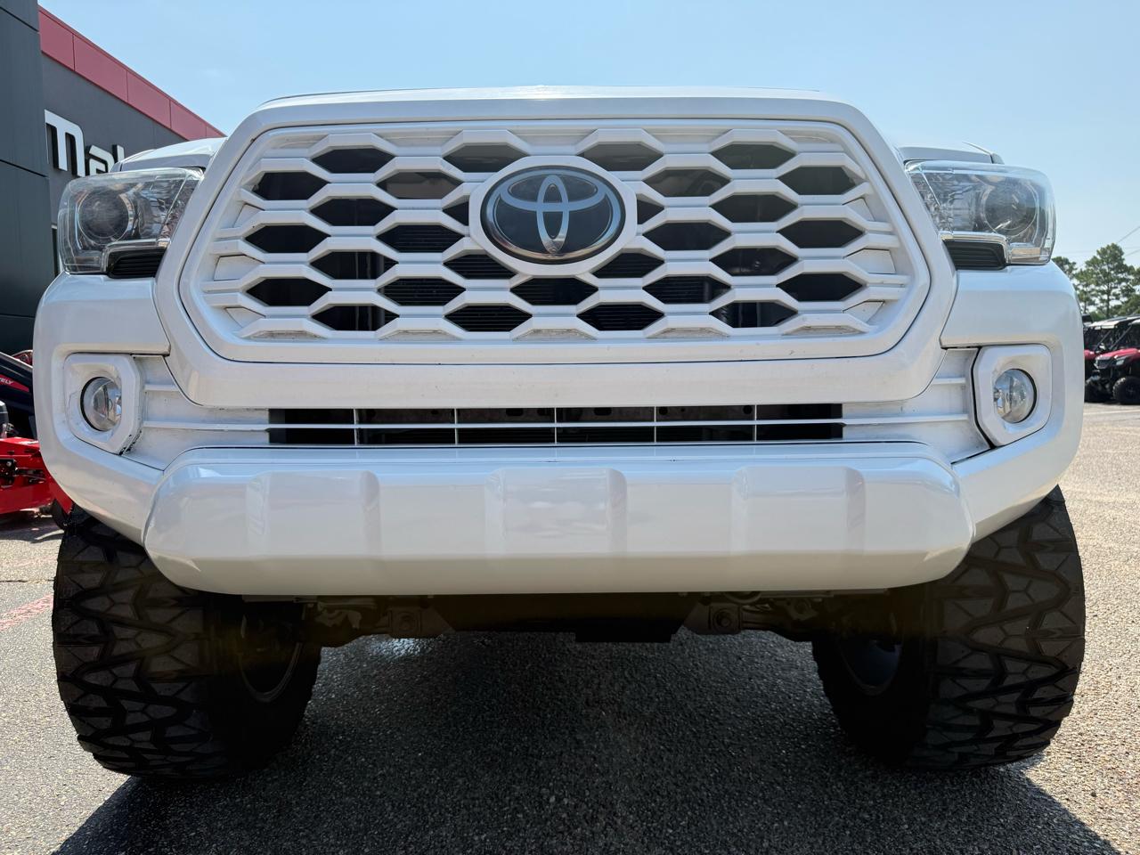 Toyota Tacoma 4WD  2022