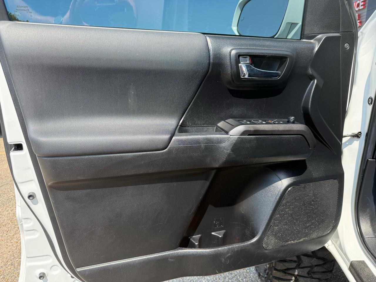 Toyota Tacoma 4WD  2022