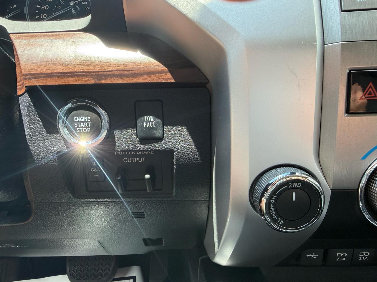 Toyota Tundra 4WD  2020
