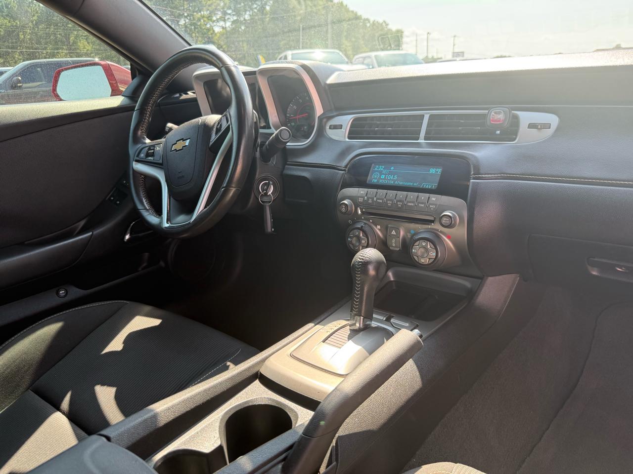 Chevrolet Camaro 2dr Cpe 1LT 2012