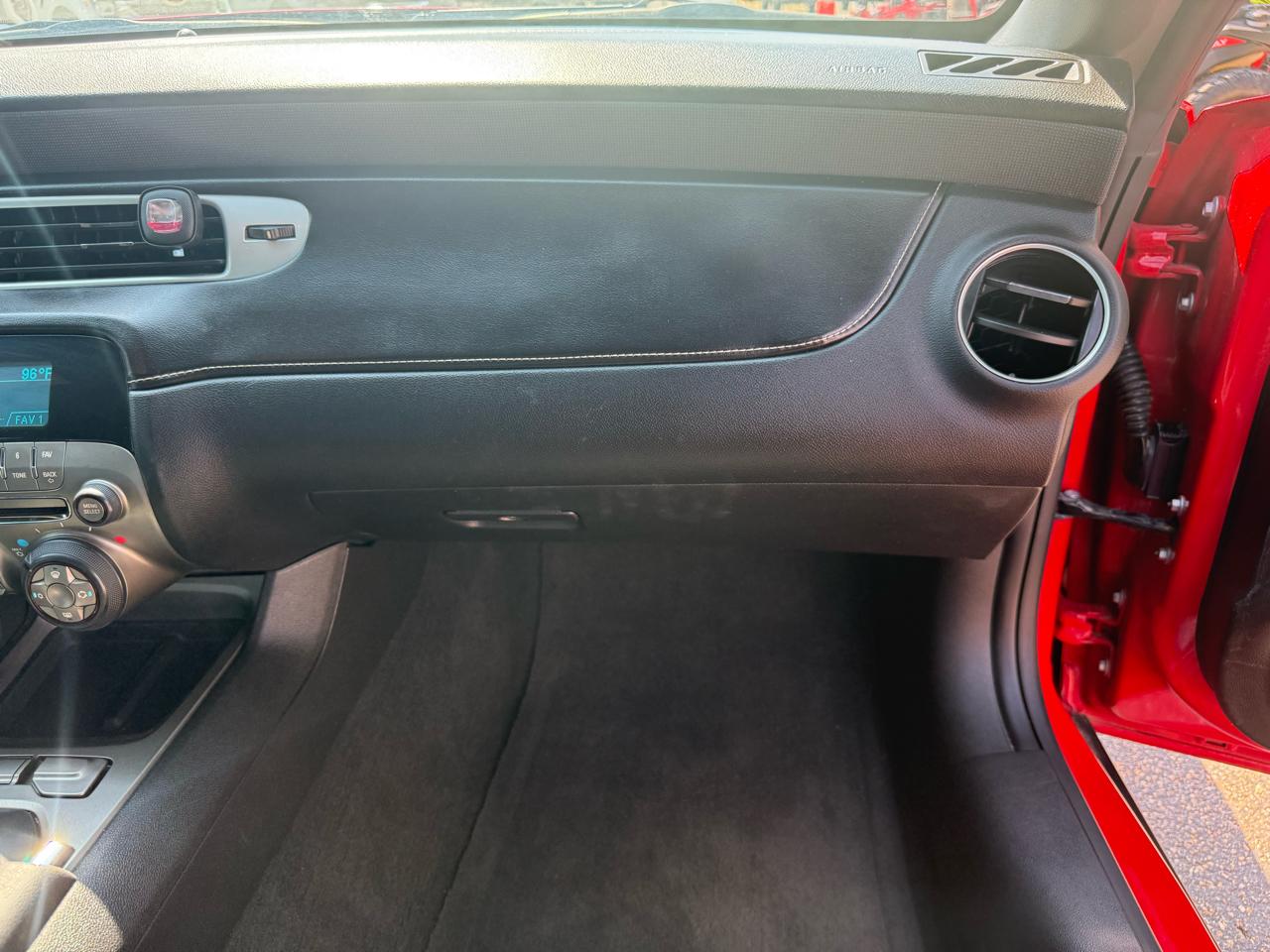Chevrolet Camaro 2dr Cpe 1LT 2012
