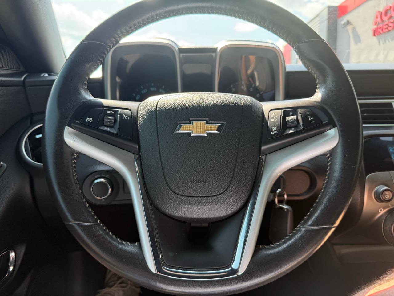 Chevrolet Camaro 2dr Cpe 1LT 2012