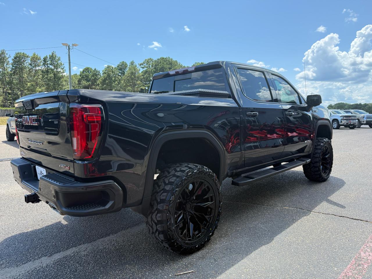 GMC Sierra 1500 4WD Crew Cab 147" AT4 2020
